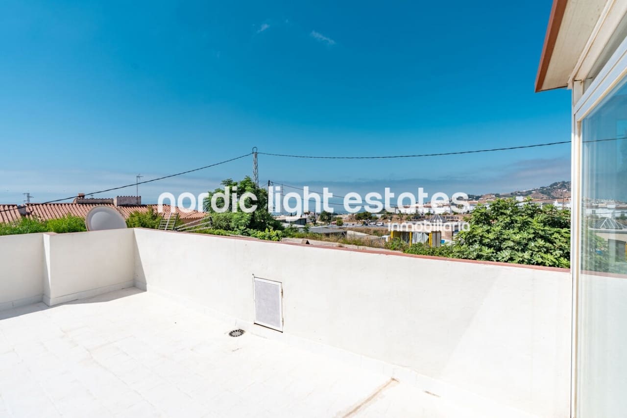 3 camera da letto Villa in vendita in Nerja con piscina garage - 695.000 € (Rif: 9854309)