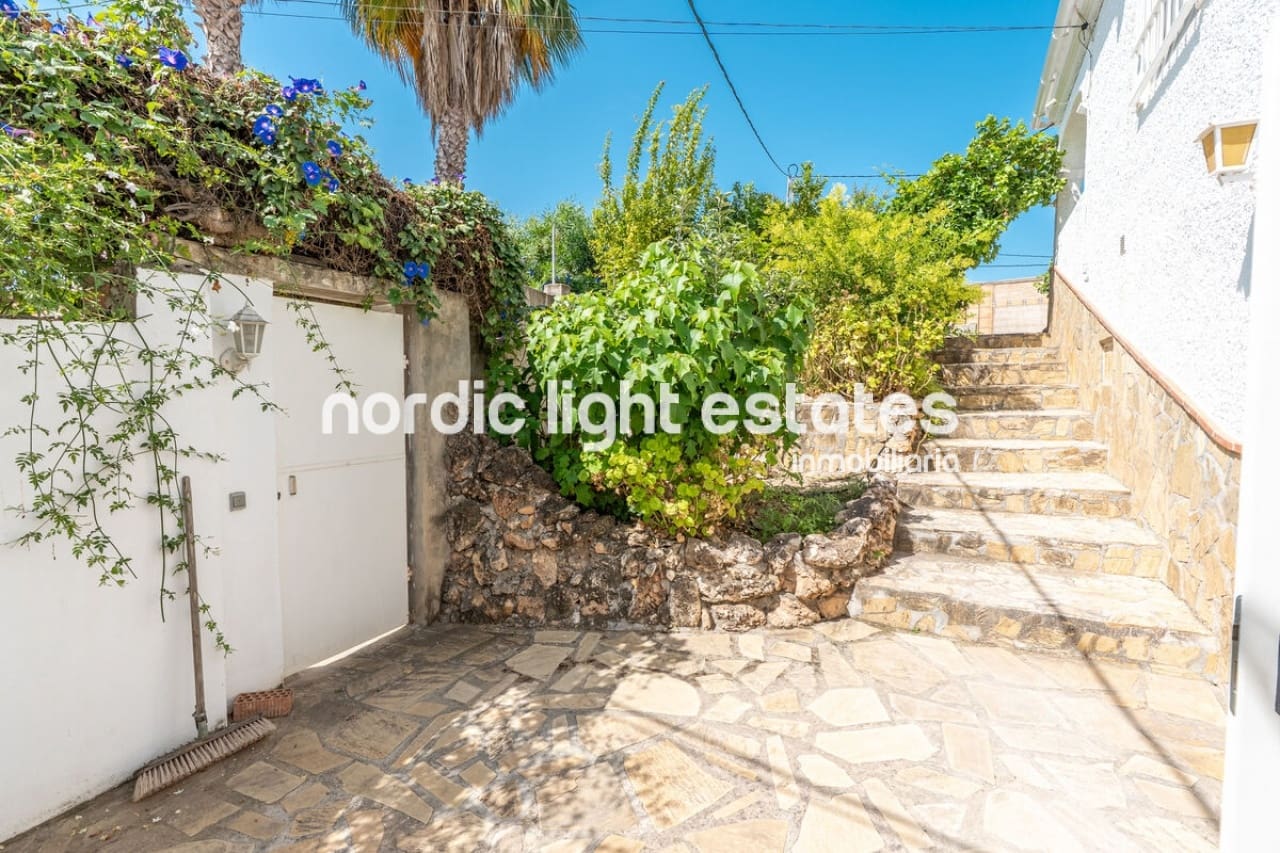 3 camera da letto Villa in vendita in Nerja con piscina garage - 695.000 € (Rif: 9854309)