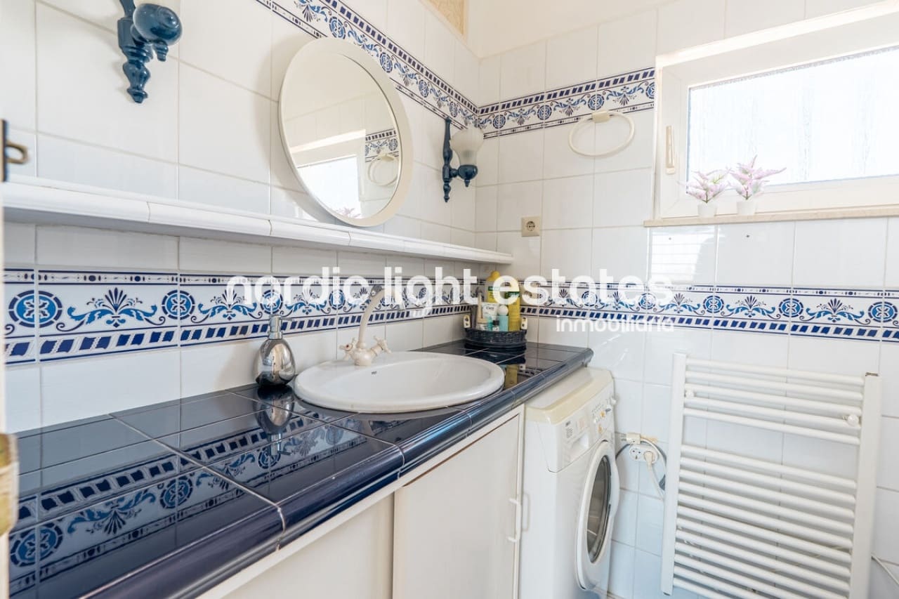 3 camera da letto Villa in vendita in Nerja con piscina garage - 695.000 € (Rif: 9854309)