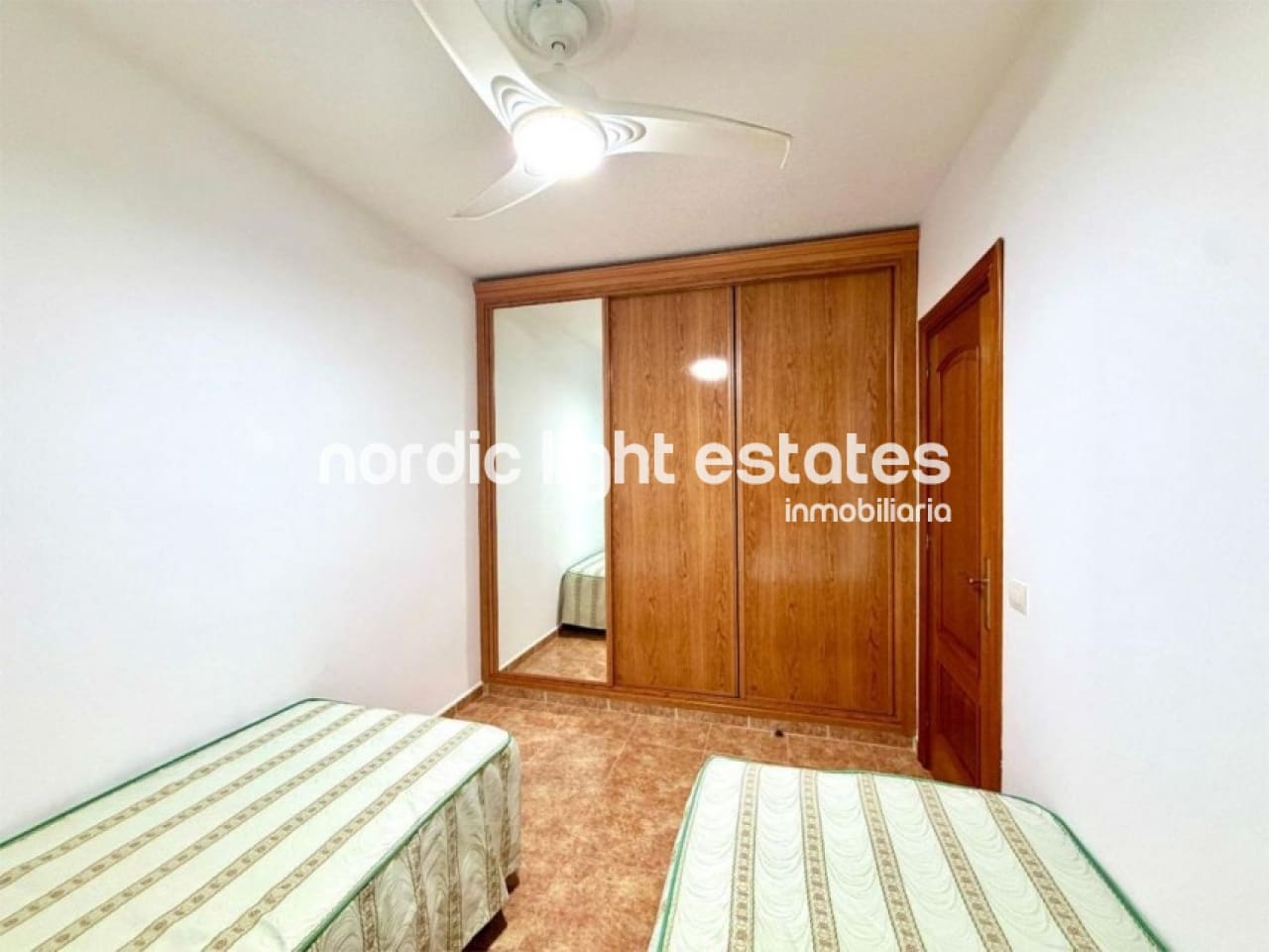 2 soverom Leilighet til salgs i Almunecar med svømmebasseng - € 450 000 (Ref: 9854467)