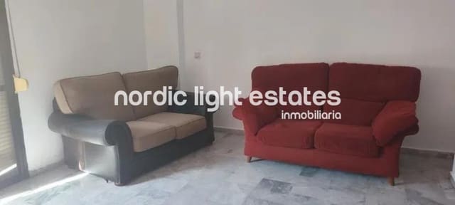 4 makuuhuone Asunto myytävänä paikassa Málaga kaupunki mukana uima-altaan 
autotalli - 450 000 € (Ref: 9858320)