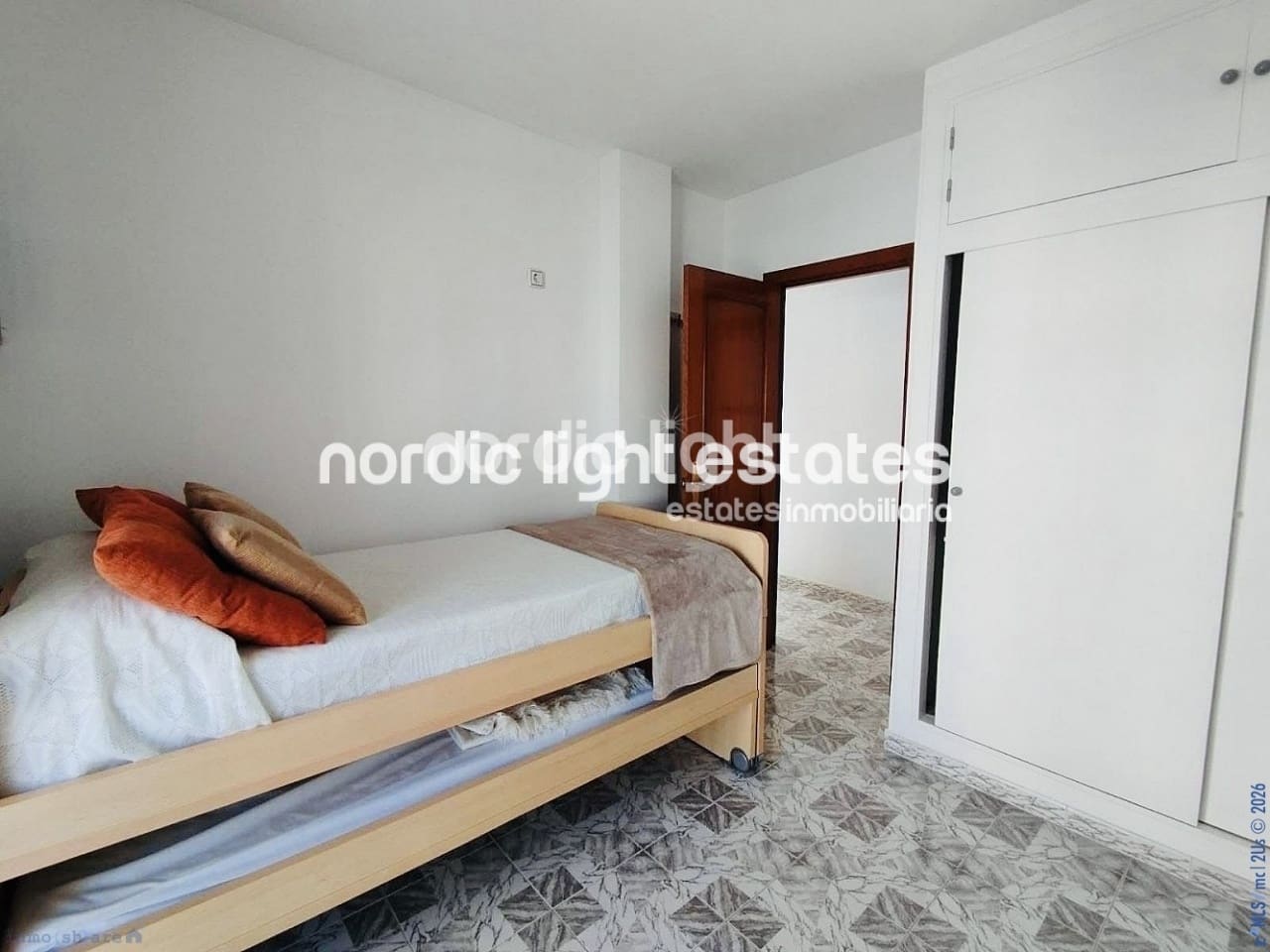 3 slaapkamer Flat te koop in Nerja - € 349.000 (Ref: 9858321)