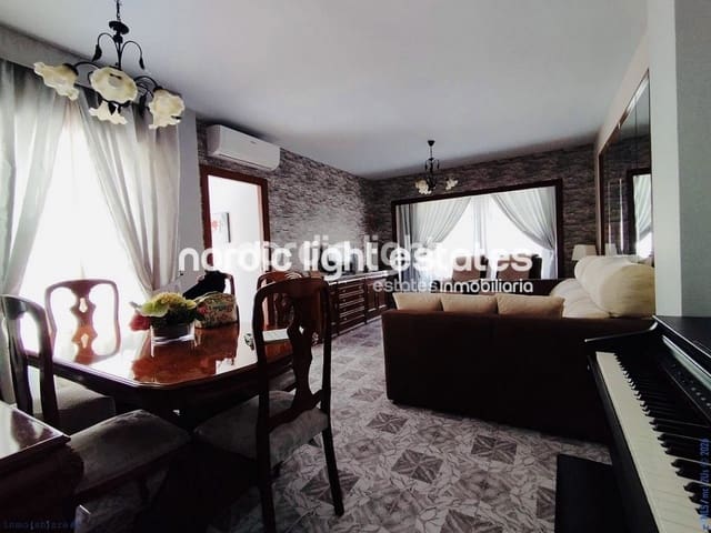 3 soverom Leilighet til salgs i Nerja - € 349 000 (Ref: 9858321)