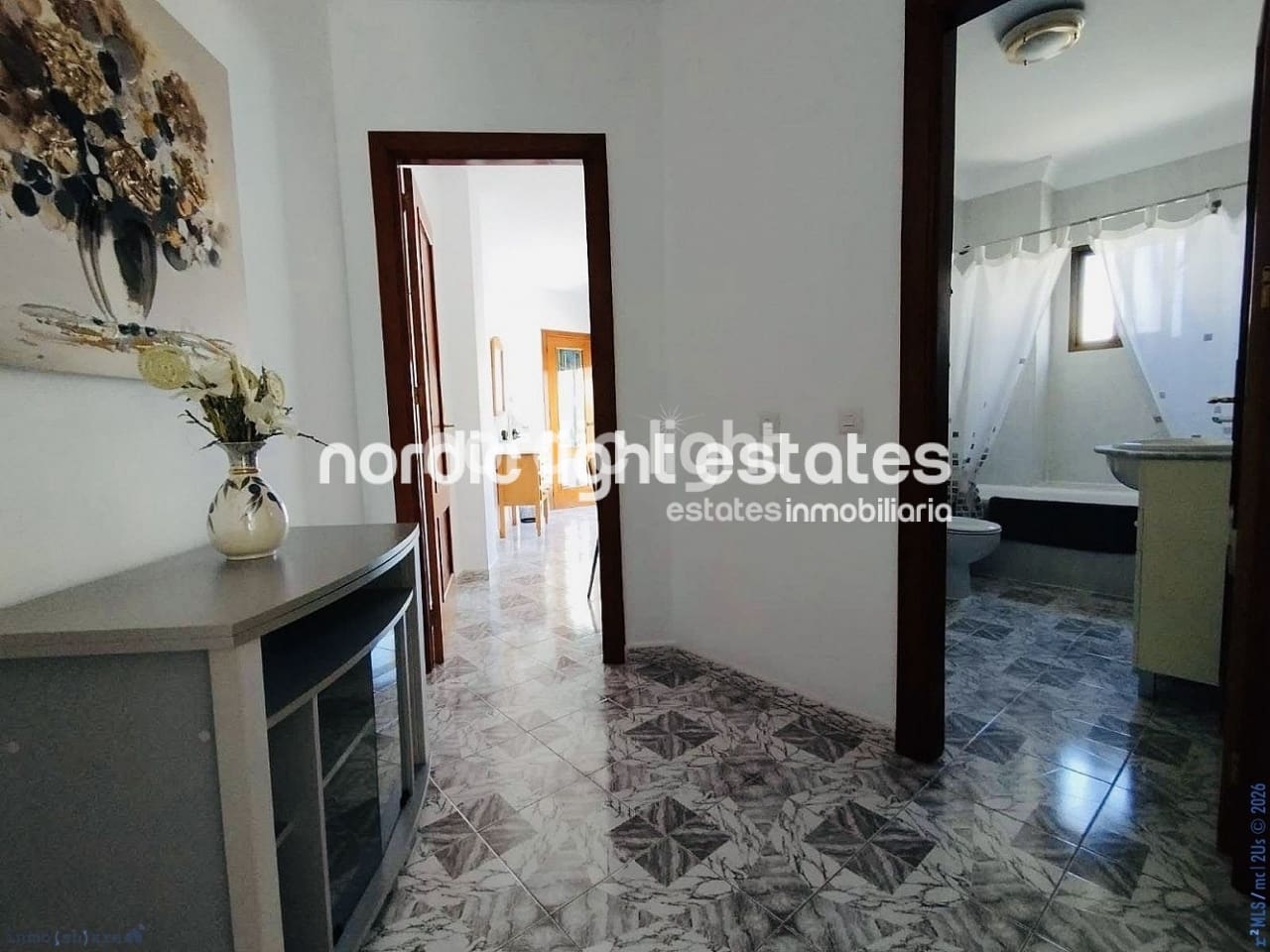 3 slaapkamer Flat te koop in Nerja - € 349.000 (Ref: 9858321)