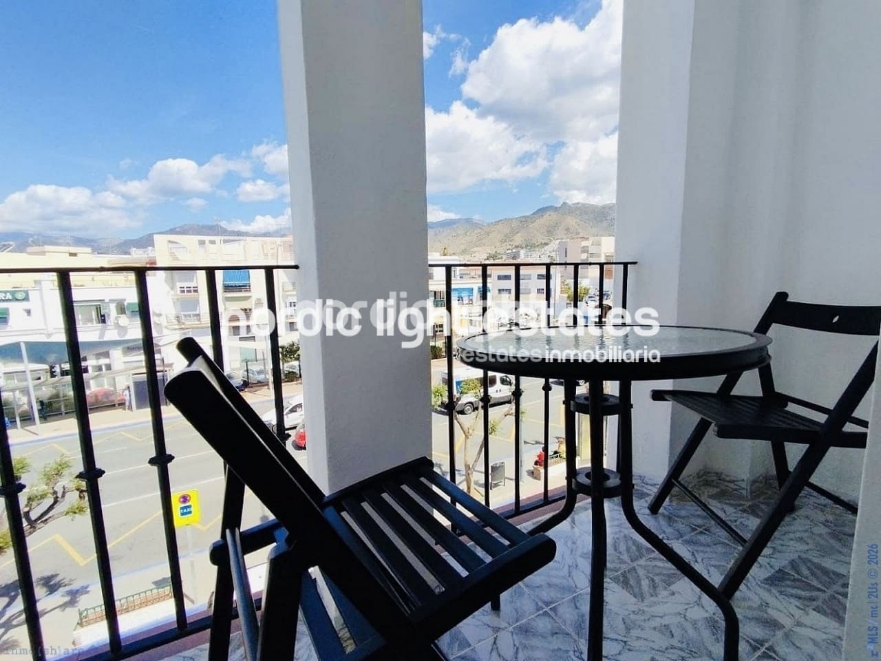 3 slaapkamer Flat te koop in Nerja - € 349.000 (Ref: 9858321)