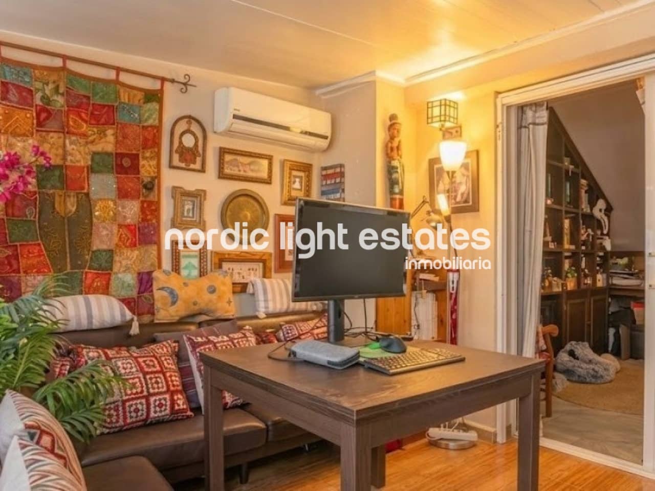 3 sypialnia Dom blizniak na sprzedaż w Miasto Malaga z garażem - 750 000 € (Ref: 9874312)