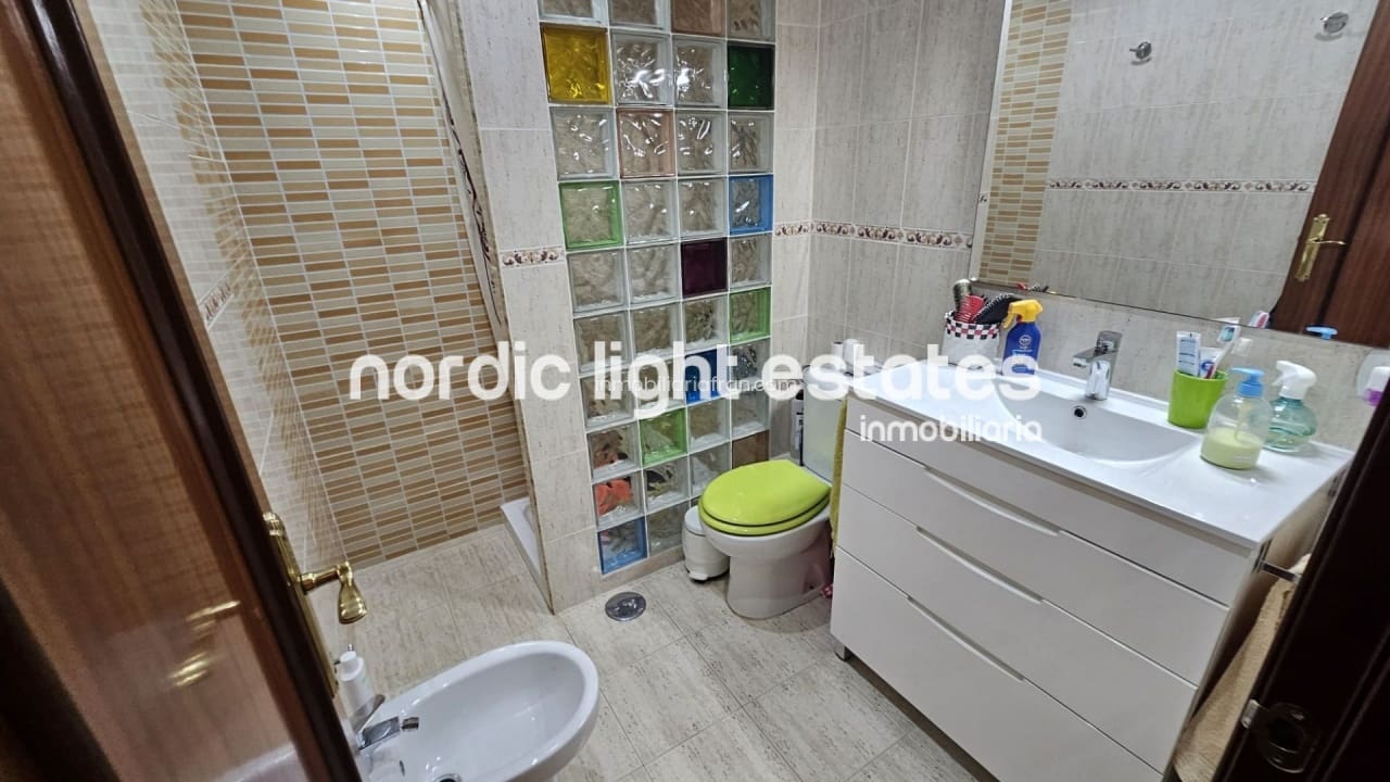 1 makuuhuone Huoneisto myytävänä paikassa Torrox-Costa mukana uima-altaan - 185 000 € (Ref: 9879580)