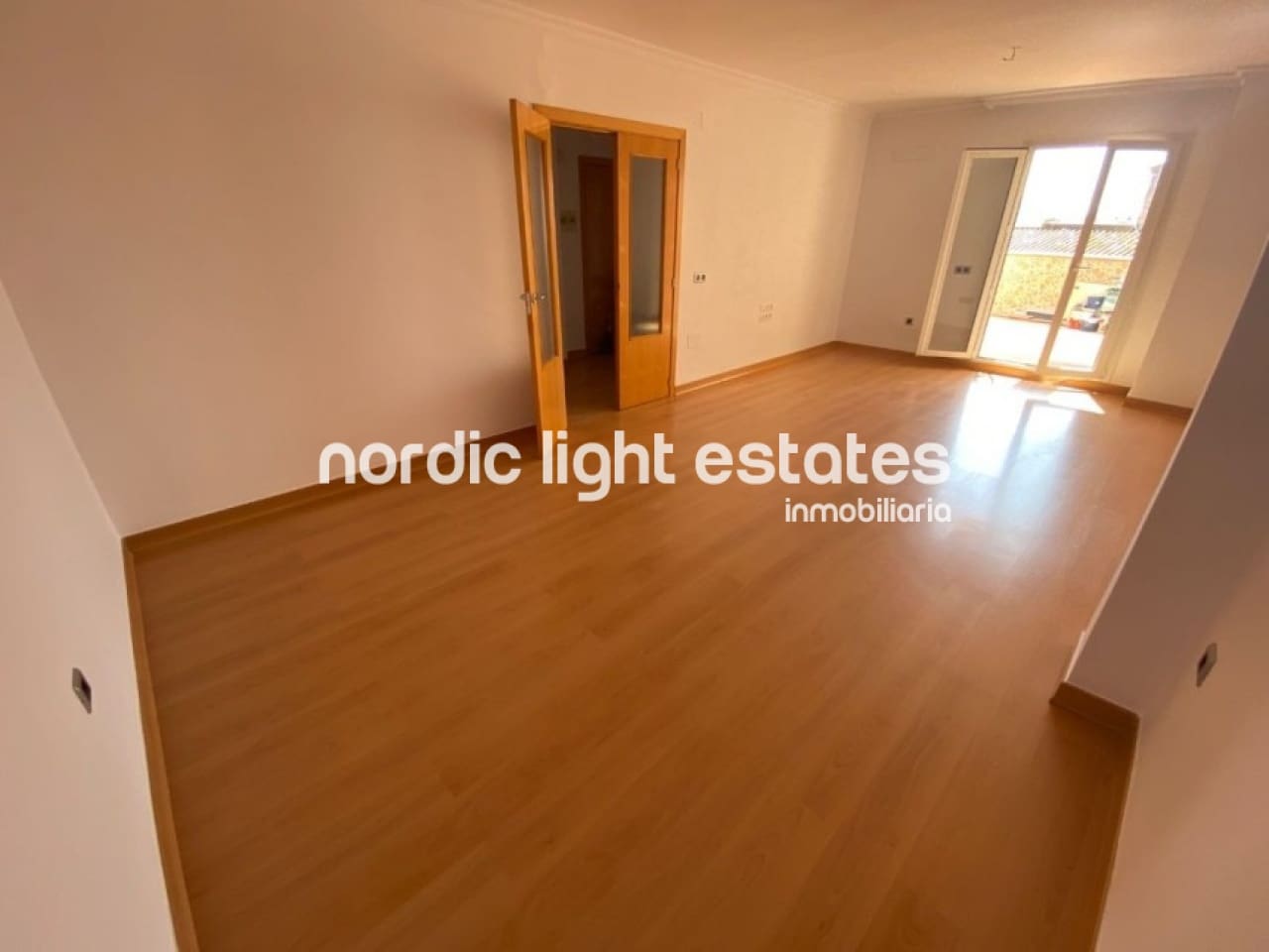 4 chambre Penthouse à vendre à Velez-Malaga avec garage - 425 000 € (Ref: 9889326)