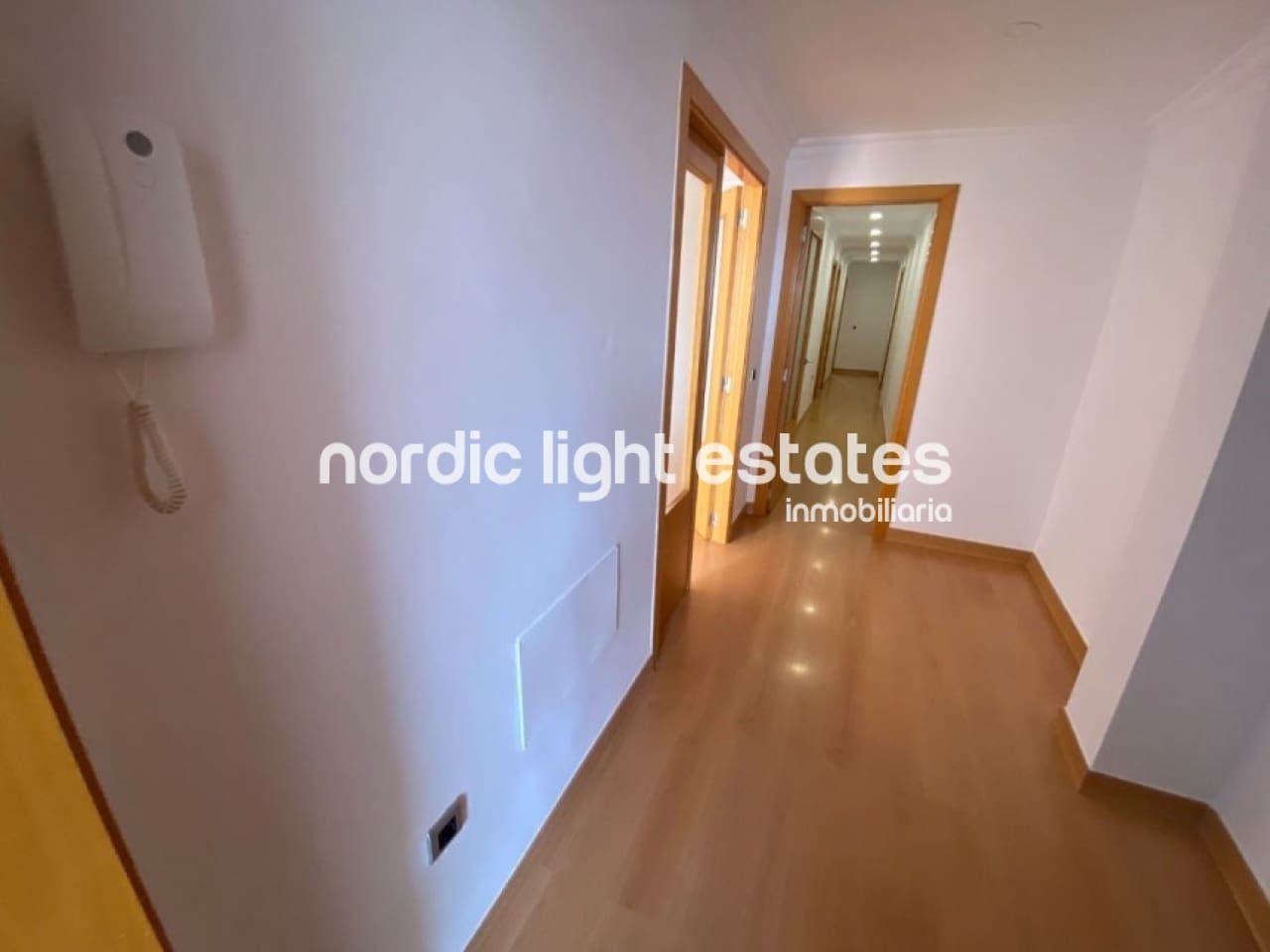 4 chambre Penthouse à vendre à Velez-Malaga avec garage - 425 000 € (Ref: 9889326)