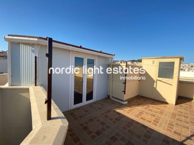 4 quarto Penthouse para venda em Vélez-Málaga com garagem - 425 000 € (Ref: 9889326)