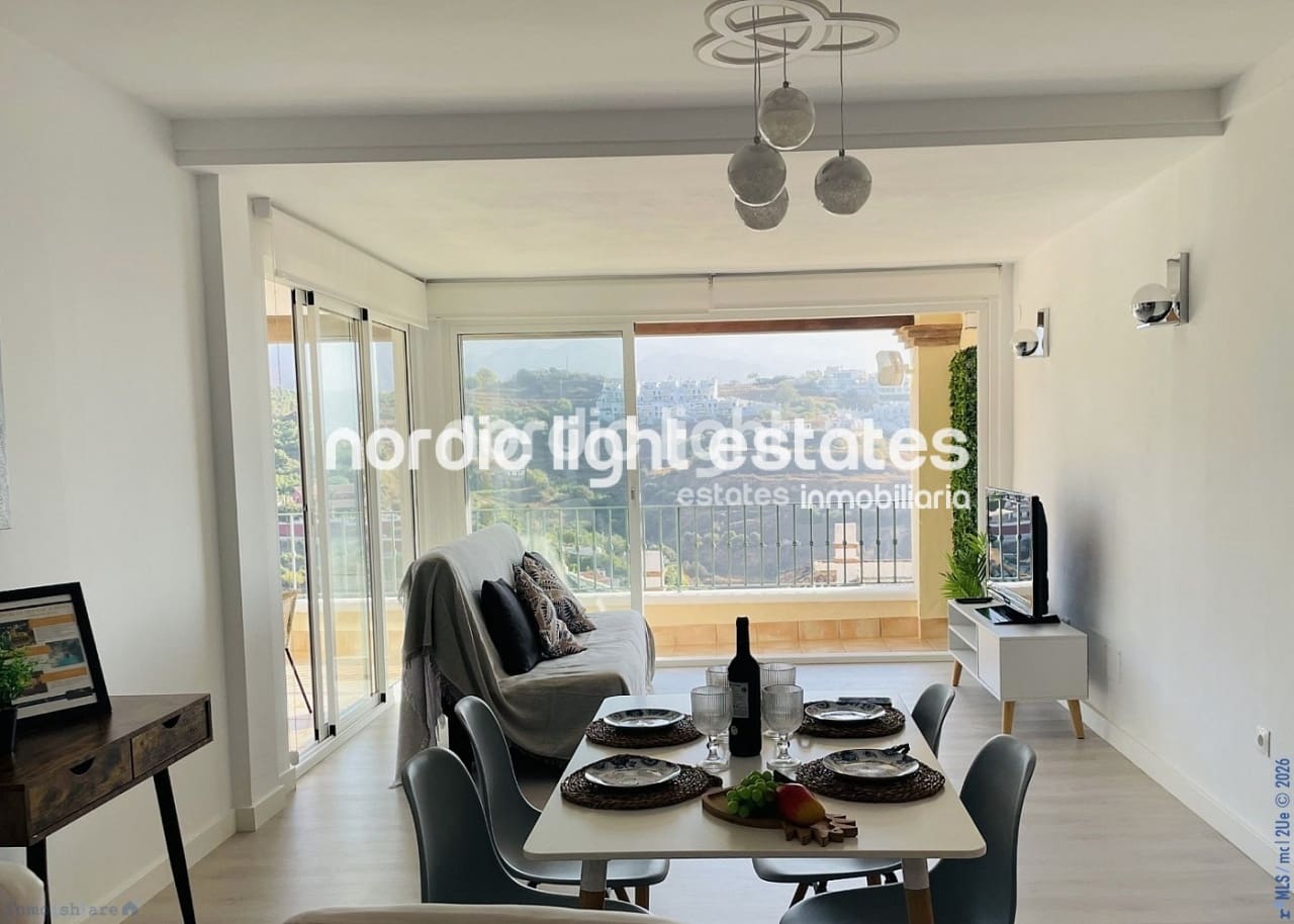 3 sovrum Lägenhet till salu i Nerja med pool - 389 000 € (Ref: 9893113)