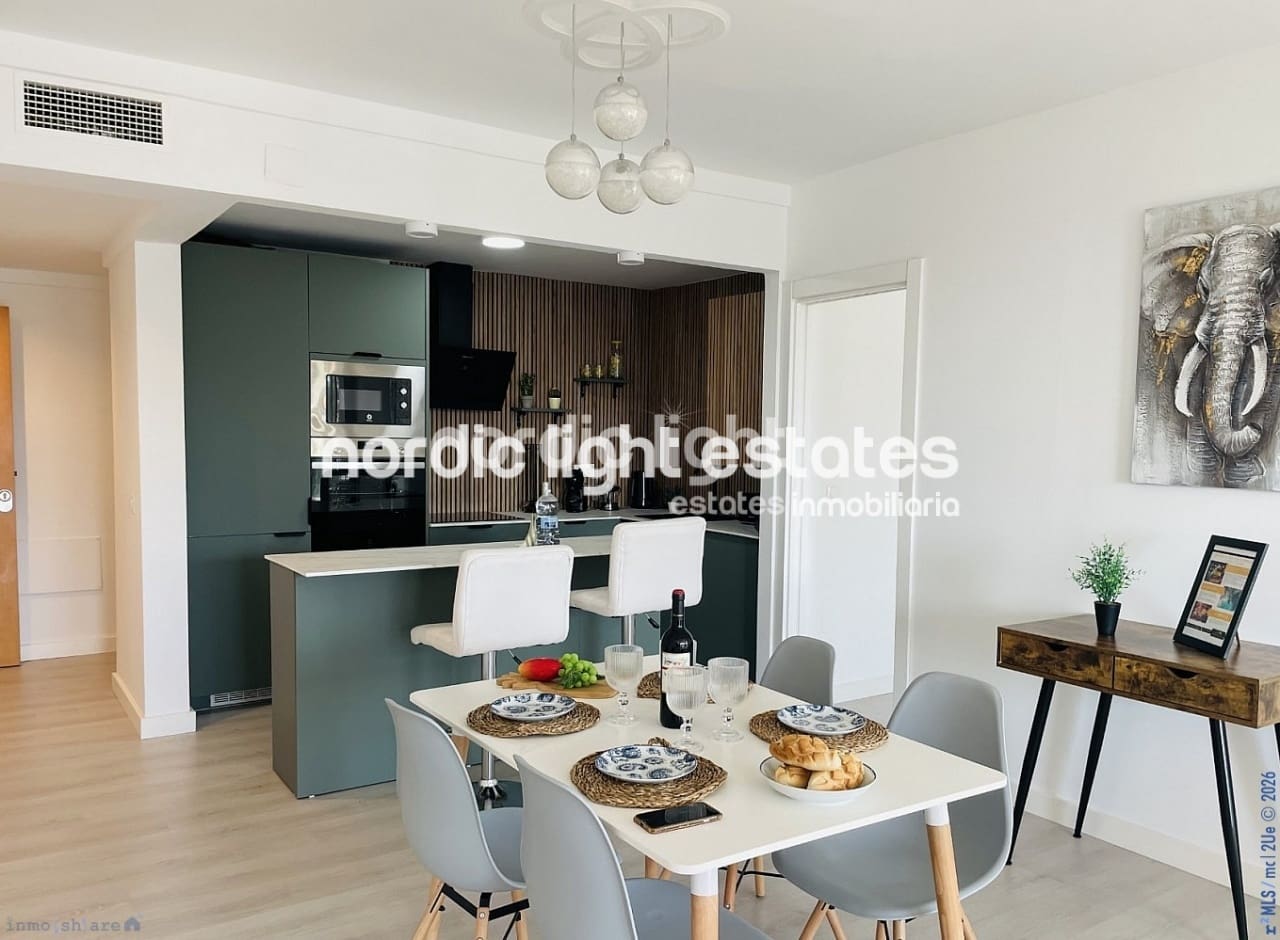 3 sovrum Lägenhet till salu i Nerja med pool - 389 000 € (Ref: 9893113)