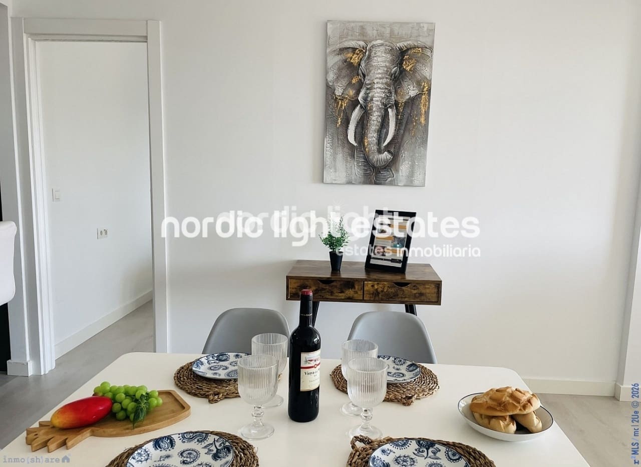 3 sovrum Lägenhet till salu i Nerja med pool - 389 000 € (Ref: 9893113)