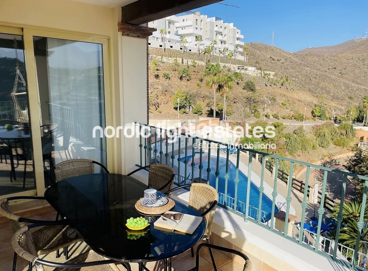 3 sovrum Lägenhet till salu i Nerja med pool - 389 000 € (Ref: 9893113)