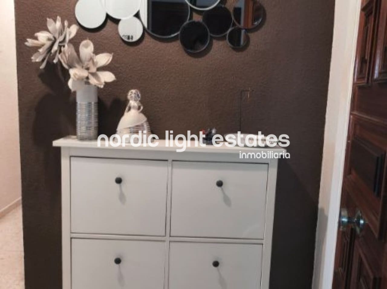 3 bedroom Flat for sale in Malaga city - € 300,000 (Ref: 9895219)