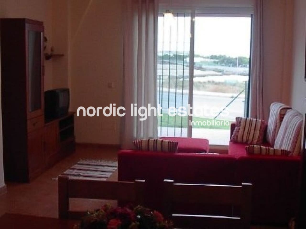 2 sypialnia Dom blizniak na sprzedaż w Torrox-Costa z basenem garażem - 295 000 € (Ref: 9897135)