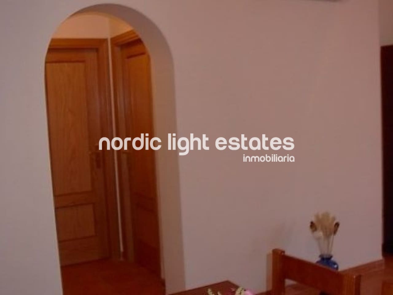 2 sypialnia Dom blizniak na sprzedaż w Torrox-Costa z basenem garażem - 295 000 € (Ref: 9897135)