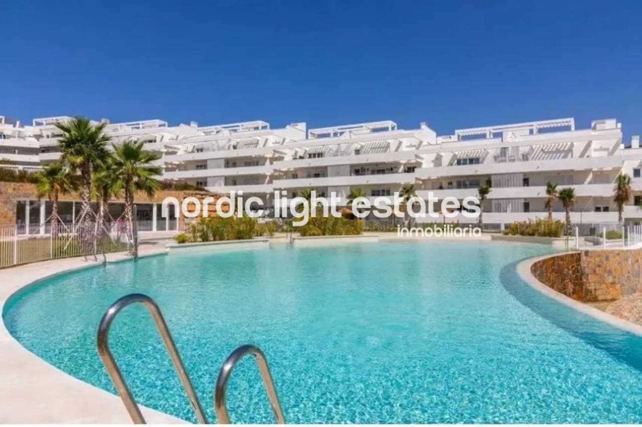 3 soveværelse Lejlighed til salg i Malaga by med swimmingpool garage - € 895.000 (Ref: 9905128)