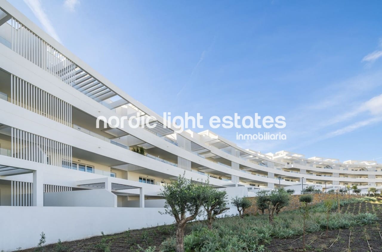 3 soveværelse Lejlighed til salg i Malaga by med swimmingpool garage - € 895.000 (Ref: 9905128)