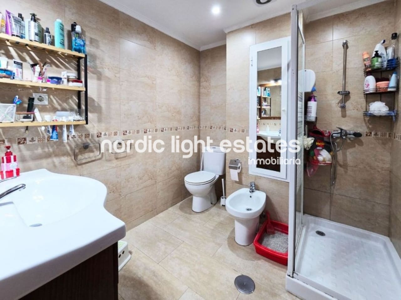 3 bedroom Flat for sale in Malaga city - € 350,000 (Ref: 9911780)