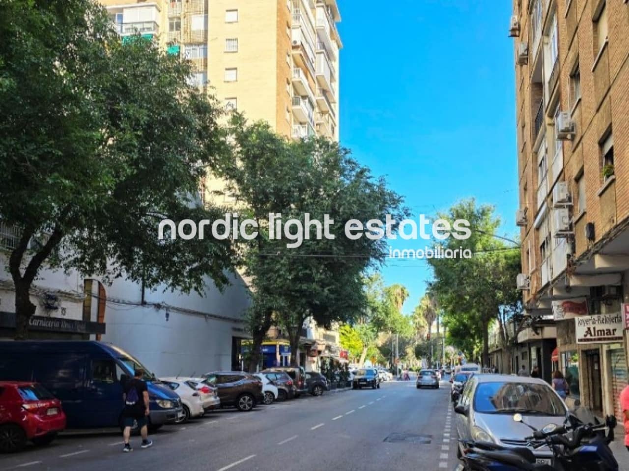 3 bedroom Flat for sale in Malaga city - € 350,000 (Ref: 9911780)