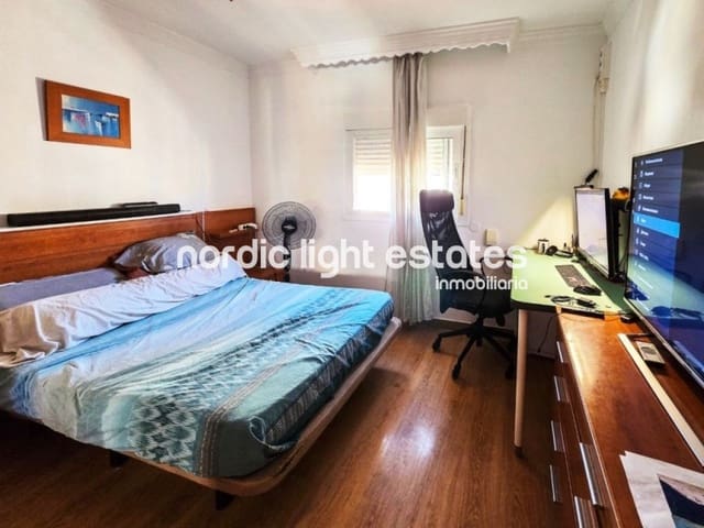 3 bedroom Flat for sale in Huelin, Málaga city - € 350,000 (Ref: 9911780)
