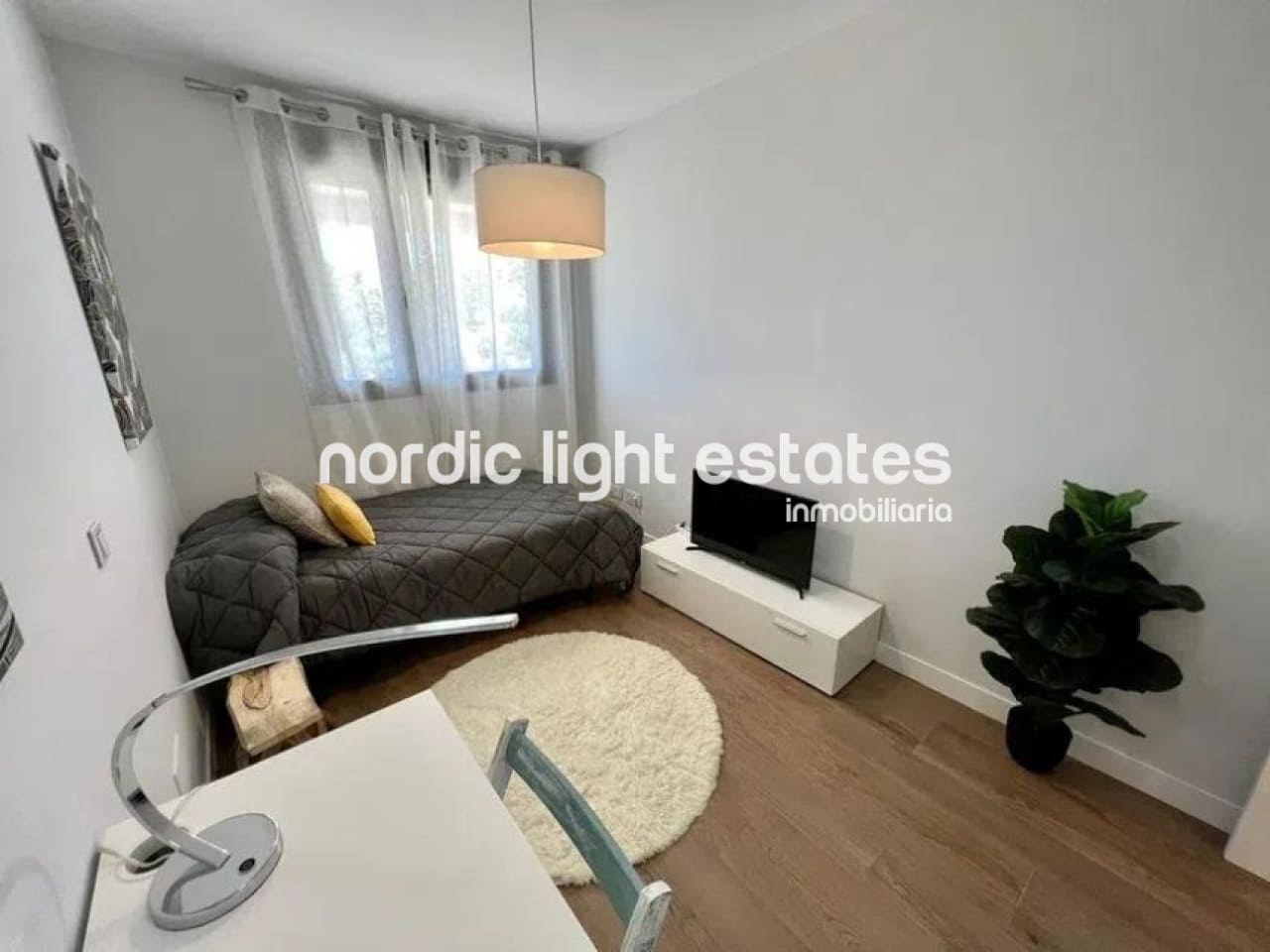 2 slaapkamer Appartement te koop in Malaga stad met zwembad garage - € 580.000 (Ref: 9924885)