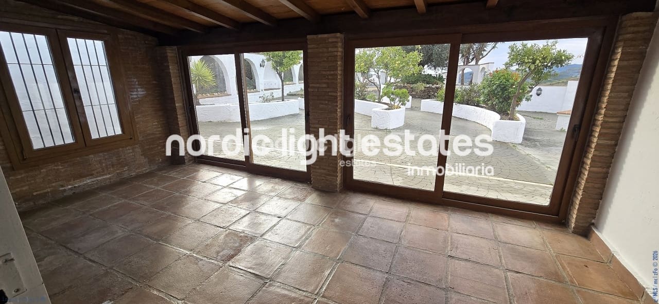 3 chambre Finca/Maison de Campagne à vendre à Velez-Malaga avec piscine garage - 475 000 € (Ref: 9925022)