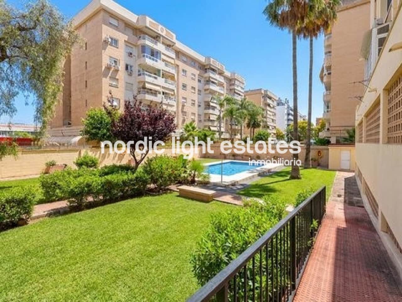 3 soveværelse Lejlighed til salg i Malaga by med swimmingpool garage - € 472.000 (Ref: 9932224)