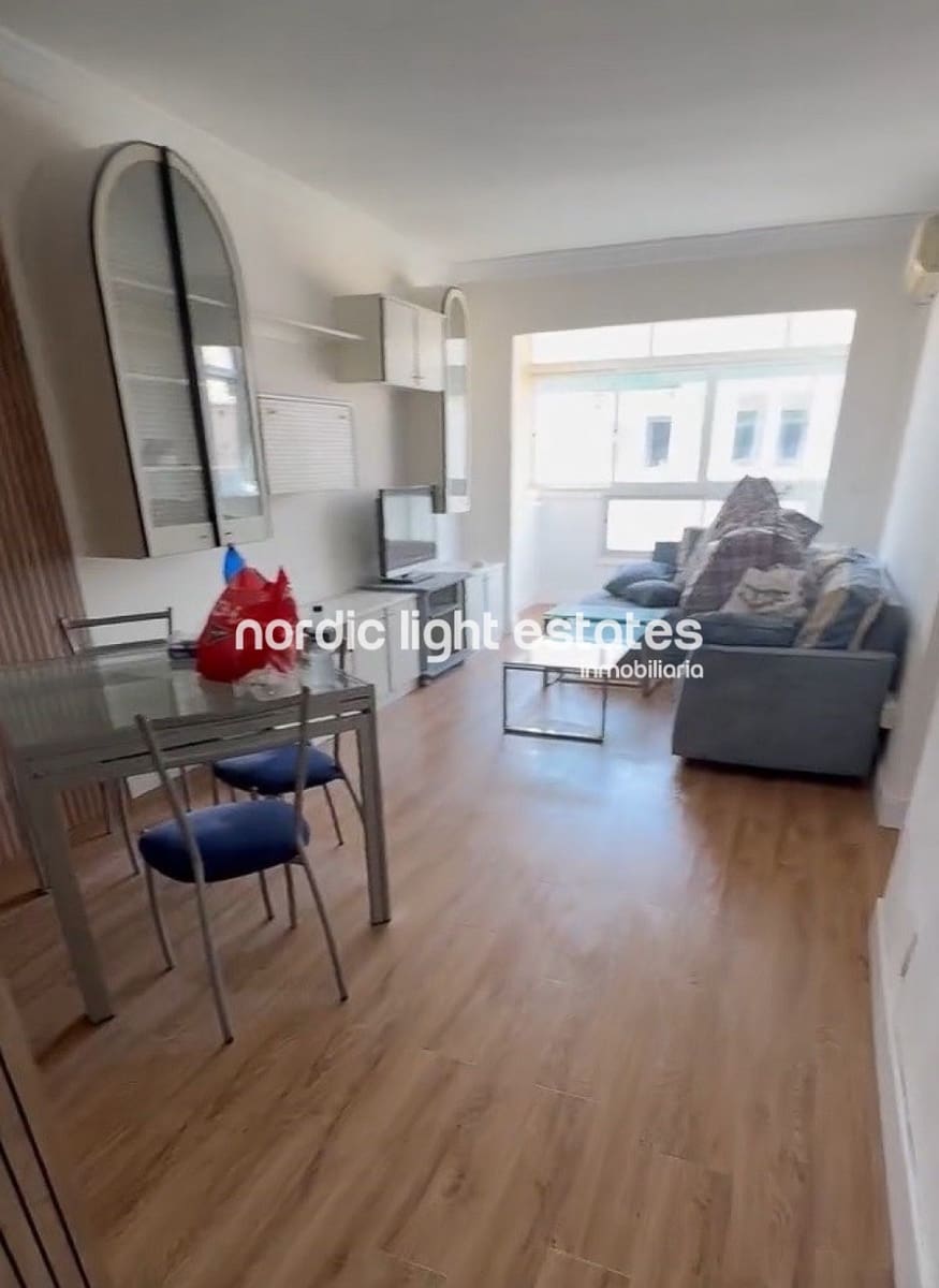 3 soveværelse Lejlighed til salg i Malaga by med garage - € 395.000 (Ref: 9932225)