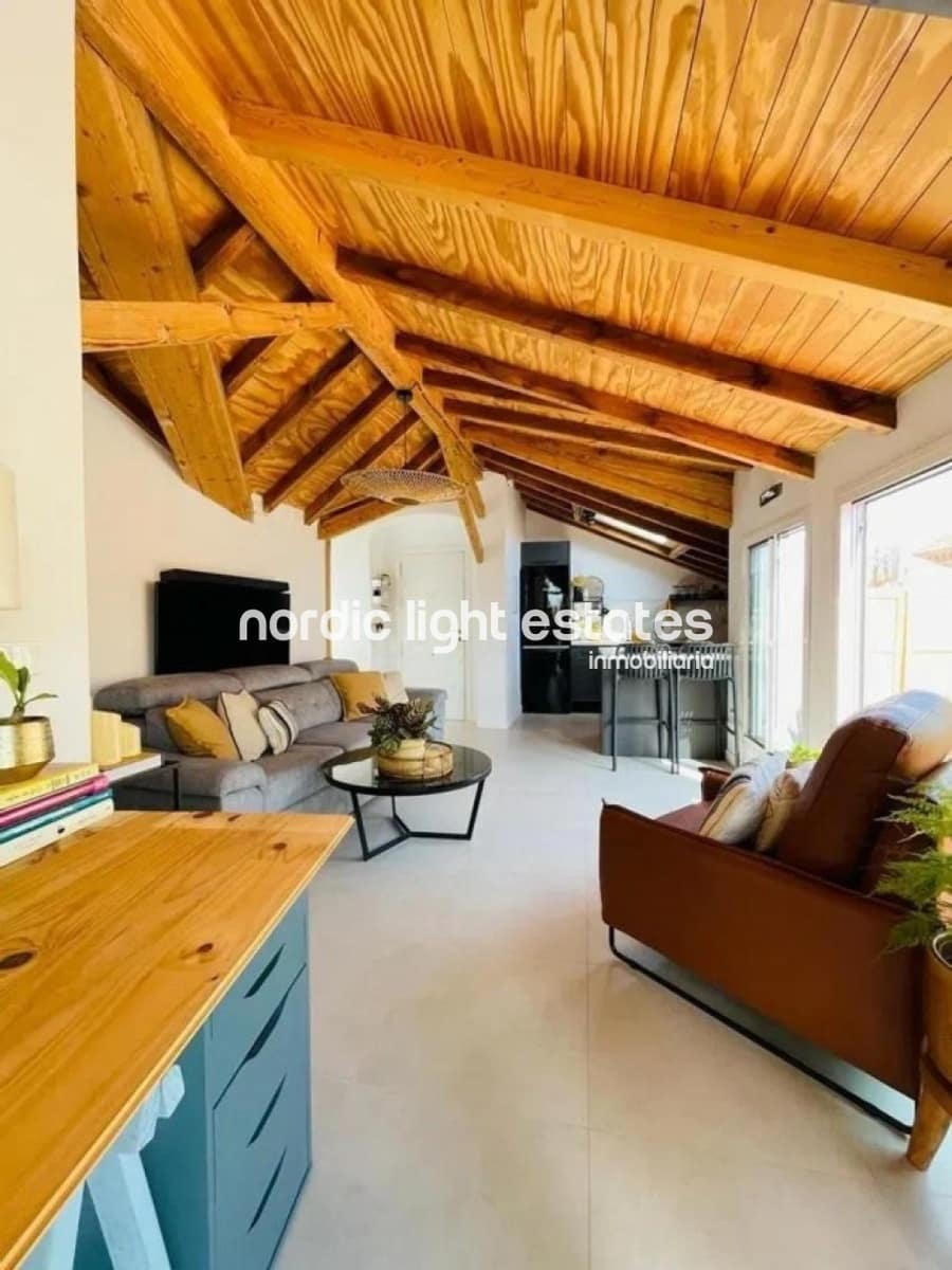 3 soveværelse Penthouse til salg i Malaga by med garage - € 1.000.000 (Ref: 9937040)