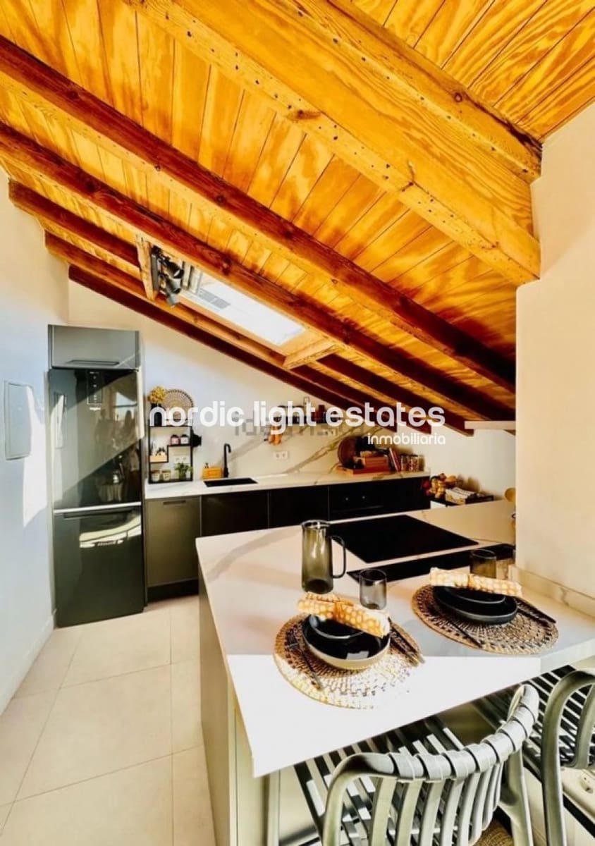 3 soveværelse Penthouse til salg i Malaga by med garage - € 1.000.000 (Ref: 9937040)