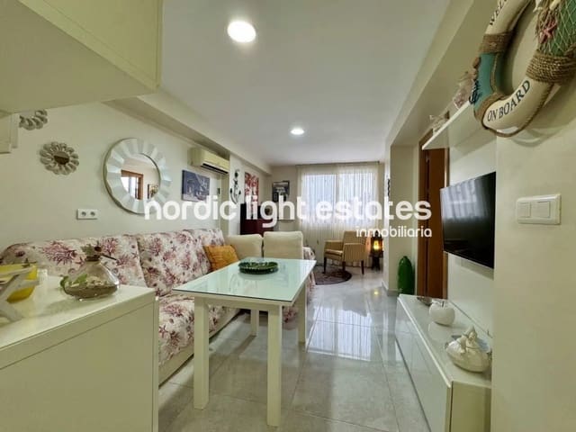 2 soveværelse Lejlighed til salg i Torre del Mar, Vélez-Málaga med swimmingpool - € 269.000 (Ref: 9948791)