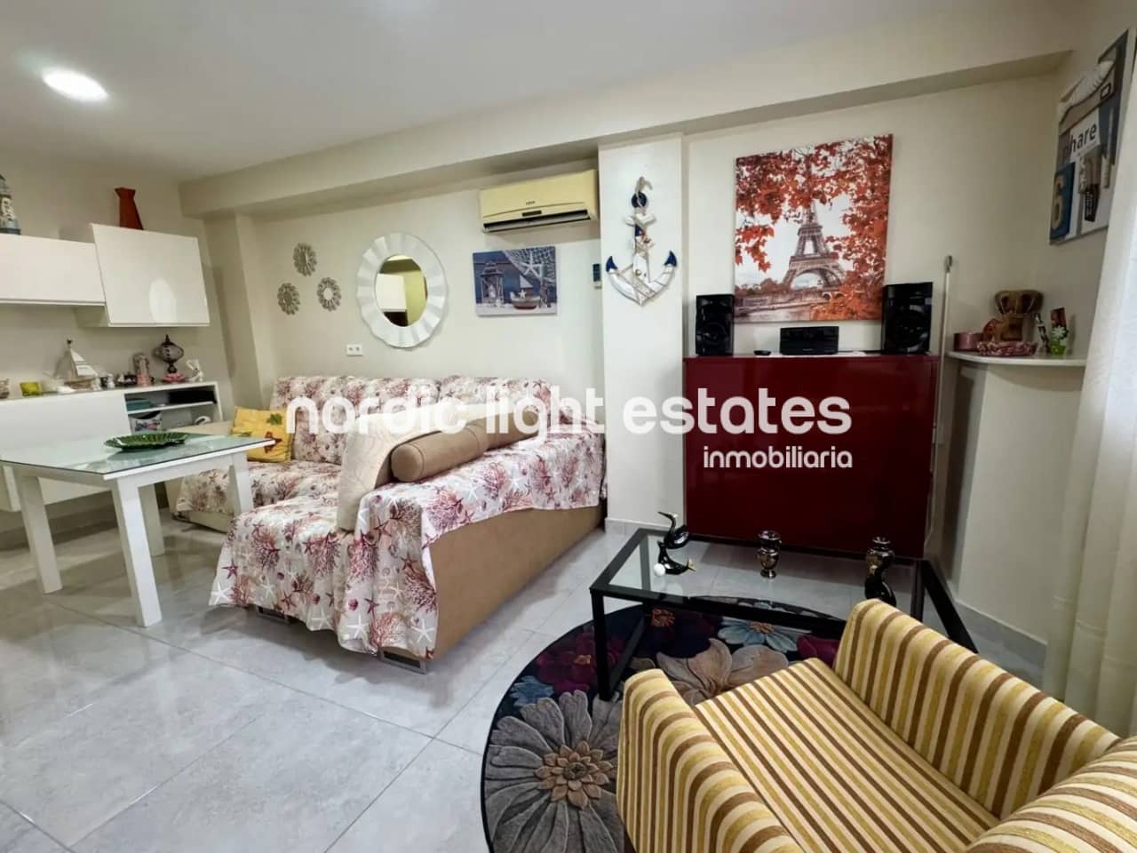 2 soveværelse Lejlighed til salg i Torre del Mar med swimmingpool - € 269.000 (Ref: 9948791)
