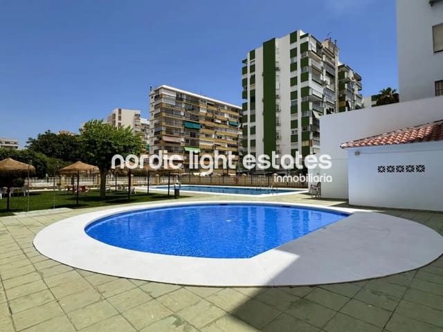2 soveværelse Lejlighed til salg i Torre del Mar, Vélez-Málaga med swimmingpool - € 269.000 (Ref: 9948791)