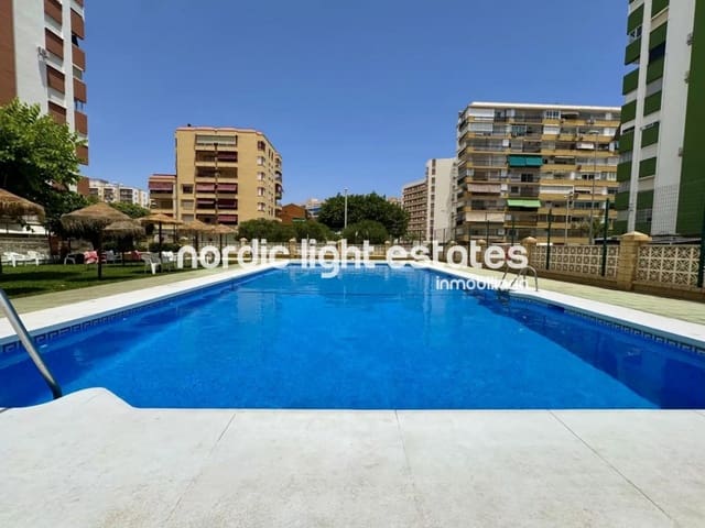 2 soveværelse Lejlighed til salg i Torre del Mar, Vélez-Málaga med swimmingpool - € 269.000 (Ref: 9948791)