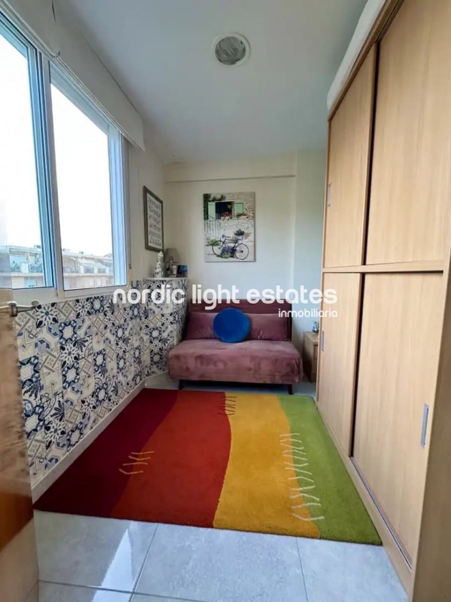 2 soveværelse Lejlighed til salg i Torre del Mar med swimmingpool - € 269.000 (Ref: 9948791)