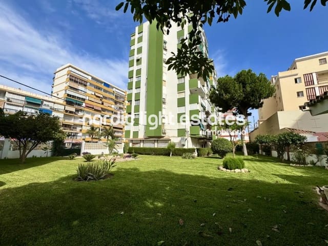 2 soveværelse Lejlighed til salg i Torre del Mar, Vélez-Málaga med swimmingpool - € 269.000 (Ref: 9948791)