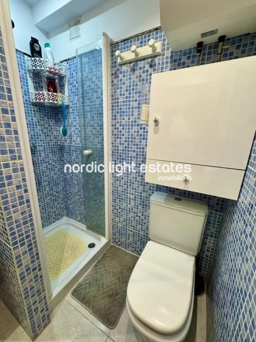 2 soveværelse Lejlighed til salg i Torre del Mar med swimmingpool - € 269.000 (Ref: 9948791)