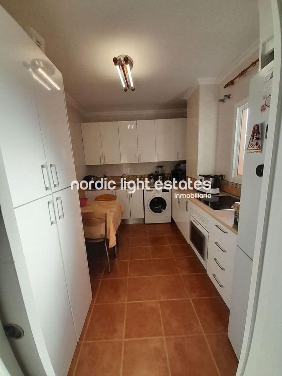 3 soveværelse Semi-Rækkehus til salg i Chilches med swimmingpool - € 395.000 (Ref: 9950412)