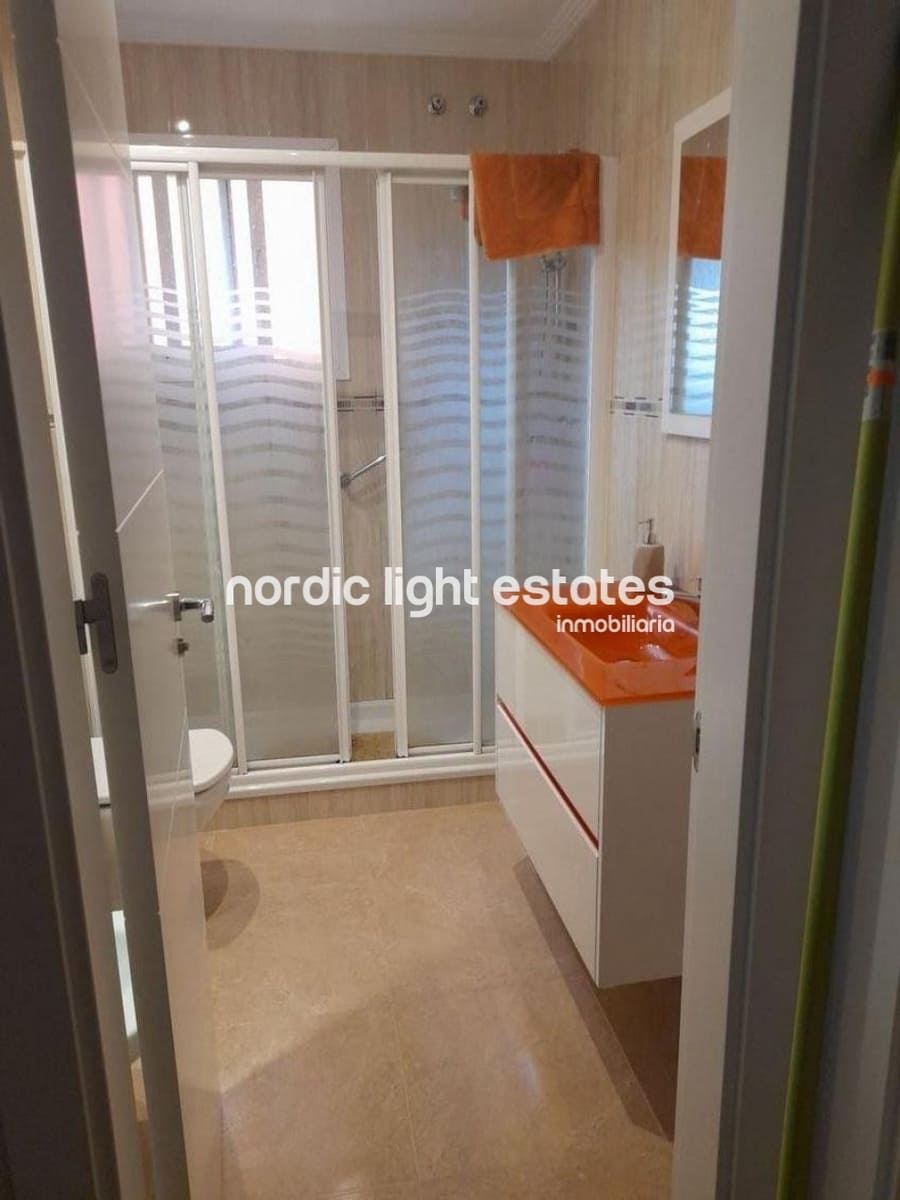 3 soveværelse Semi-Rækkehus til salg i Chilches med swimmingpool - € 395.000 (Ref: 9950412)