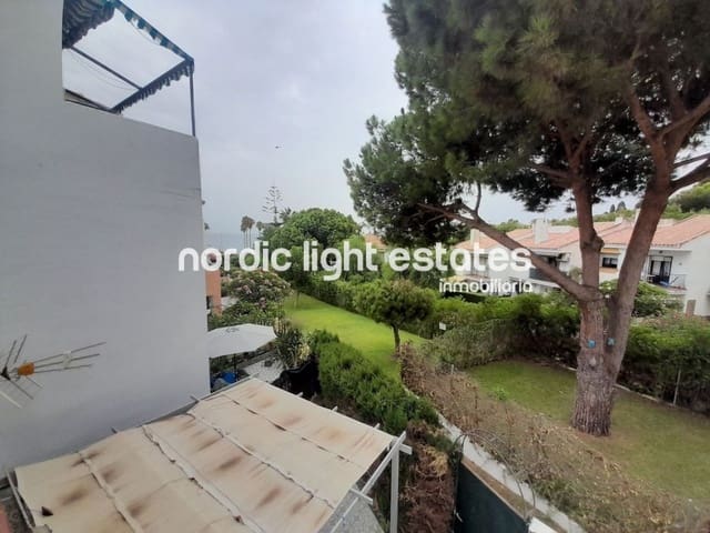 3 soveværelse Semi-Rækkehus til salg i Chilches, Vélez-Málaga med swimmingpool - € 395.000 (Ref: 9950412)