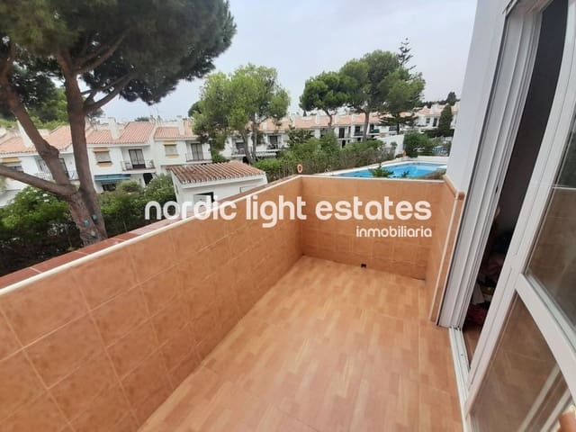 3 soveværelse Semi-Rækkehus til salg i Chilches, Vélez-Málaga med swimmingpool - € 395.000 (Ref: 9950412)