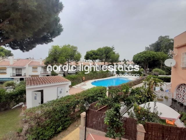 3 soveværelse Semi-Rækkehus til salg i Chilches, Vélez-Málaga med swimmingpool - € 395.000 (Ref: 9950412)