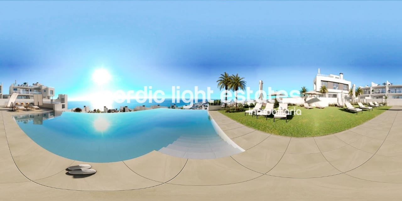 3 quarto Moradia Geminada para venda em Torrox-Costa com piscina garagem - 479 000 € (Ref: 9953293)