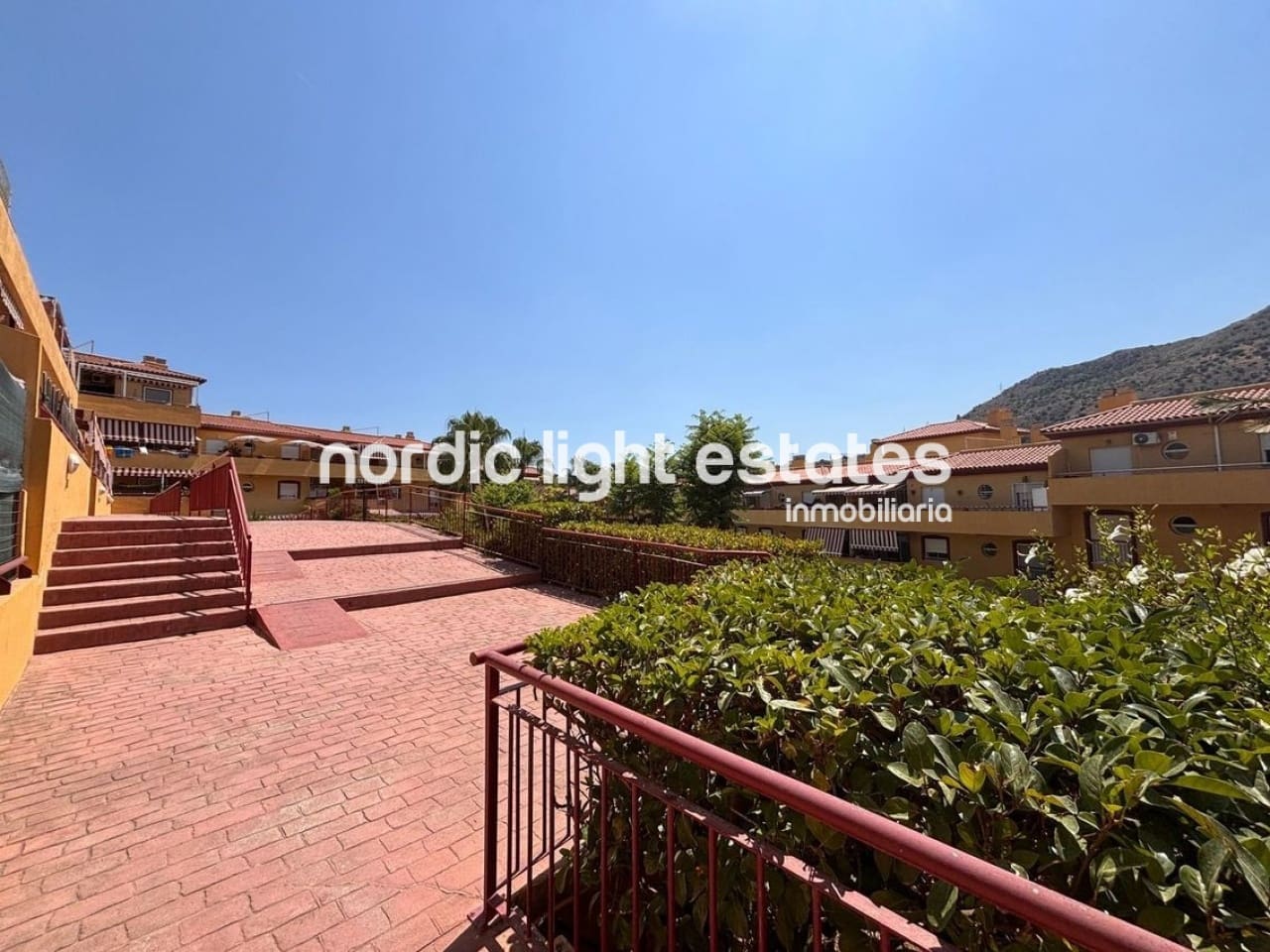 3 soveværelse Lejlighed til salg i La Cala del Moral med swimmingpool garage - € 449.000 (Ref: 9958328)