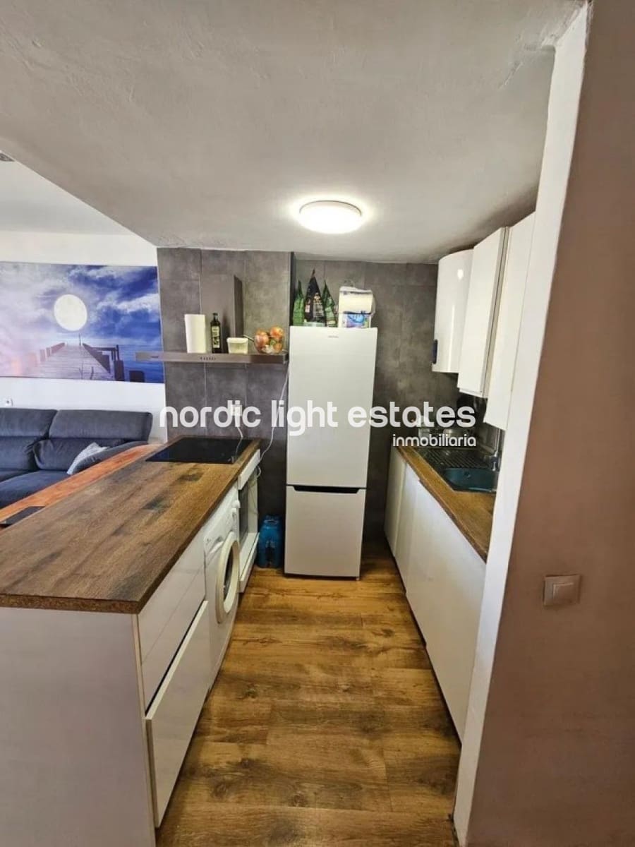 2 soveværelse Lejlighed til salg i Torremolinos med swimmingpool - € 299.000 (Ref: 9961565)