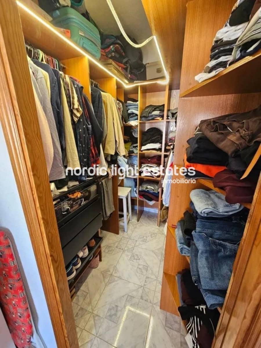 2 soveværelse Lejlighed til salg i Torremolinos med swimmingpool - € 299.000 (Ref: 9961565)
