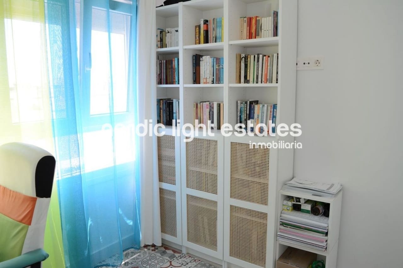 3 quarto Apartamento para venda em Malaga cidade - 375 000 € (Ref: 9964373)