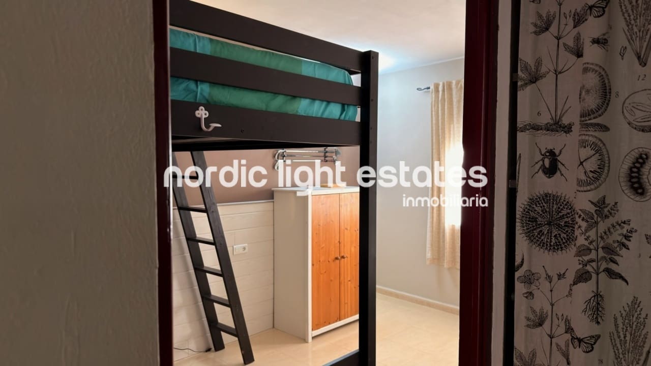 3 slaapkamer Halfvrijstaande villa te koop in Benamargosa - € 280.000 (Ref: 9970898)